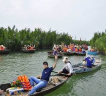 Hoian Countryside day tour : Explore Hoian’s rural villages by bike
